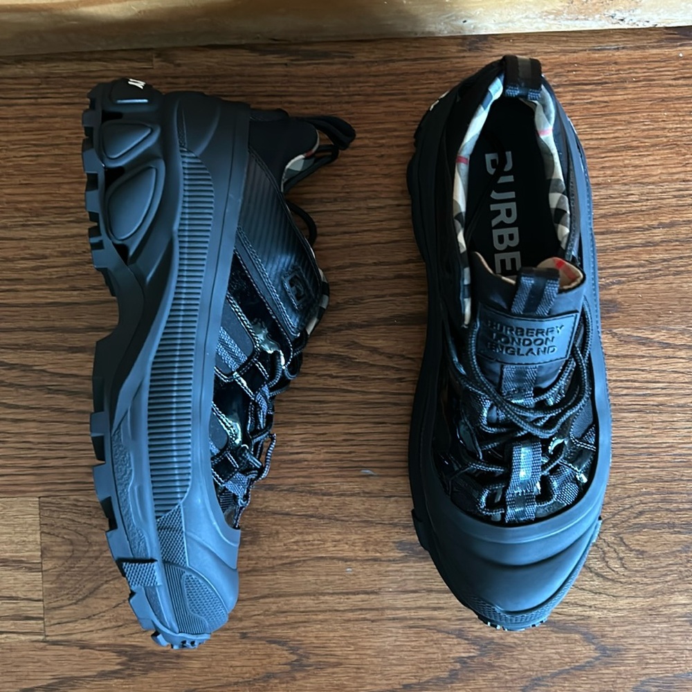 Burberry Sneakers